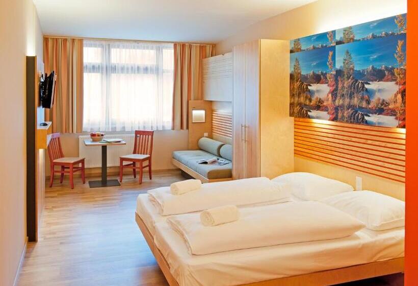 Номер Стандарт Трехместный, Jufa Hotel Grünau Im Almtal