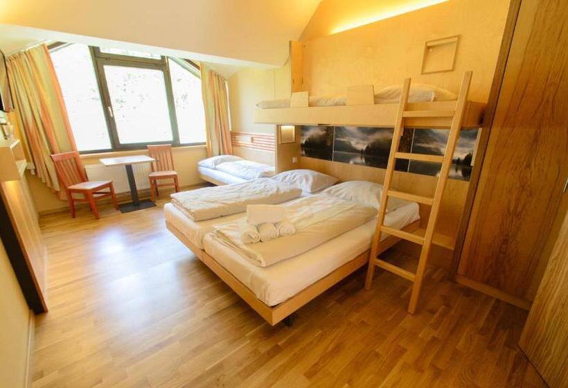 Четырехместный Номер Стандарт, Jufa Hotel Grünau Im Almtal