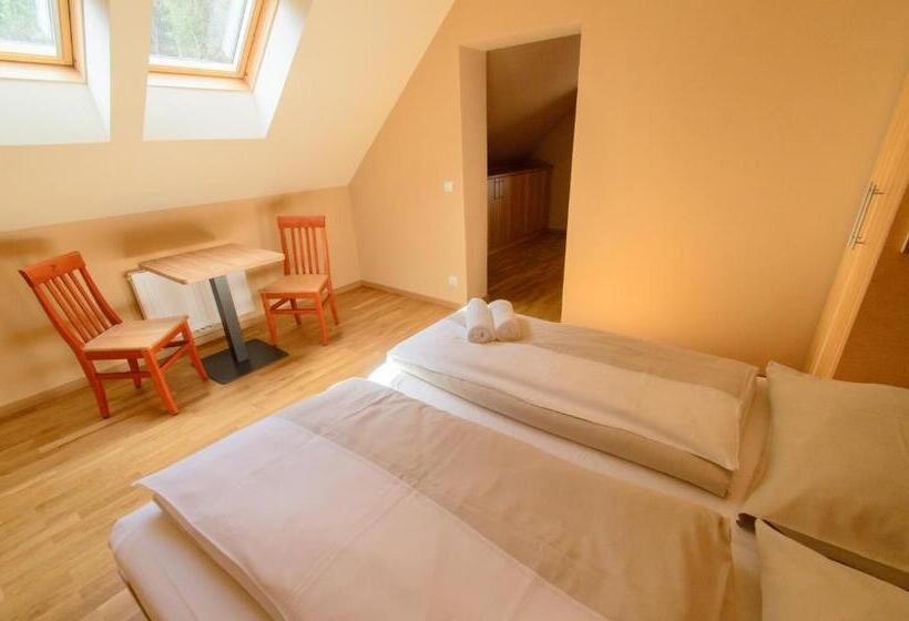 Апартаменты 2 Спальни, Jufa Hotel Grünau Im Almtal