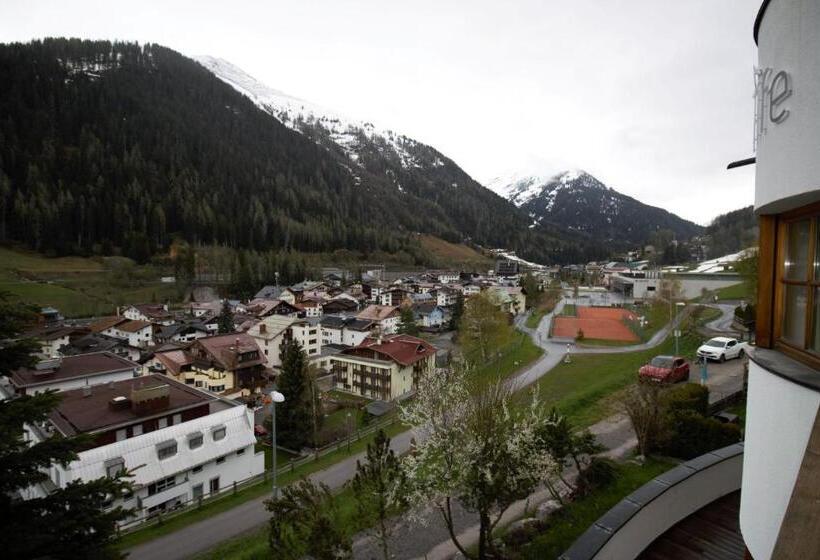 آپارتمان 1 خوابه, Aparthotel Alpin Life