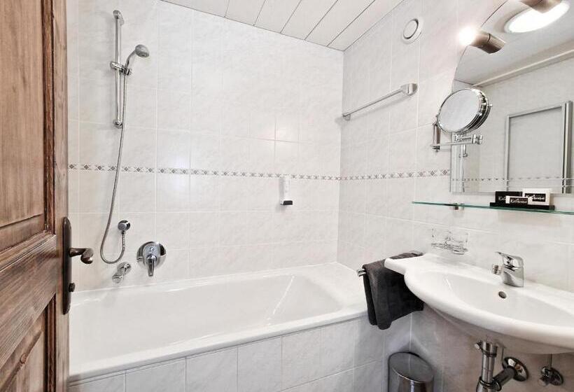 Номер Комфорт, Lärchenhof