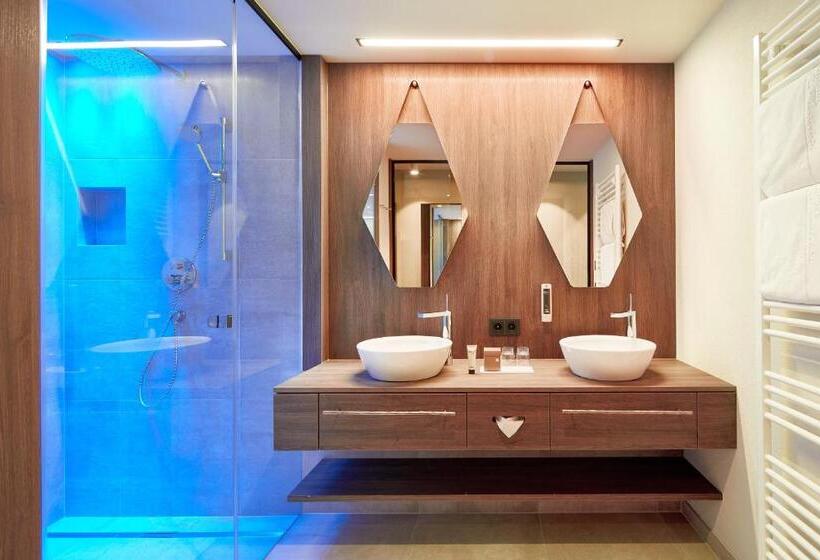 اتاق راحتی, Zillergrundrock Luxury Mountain Resort