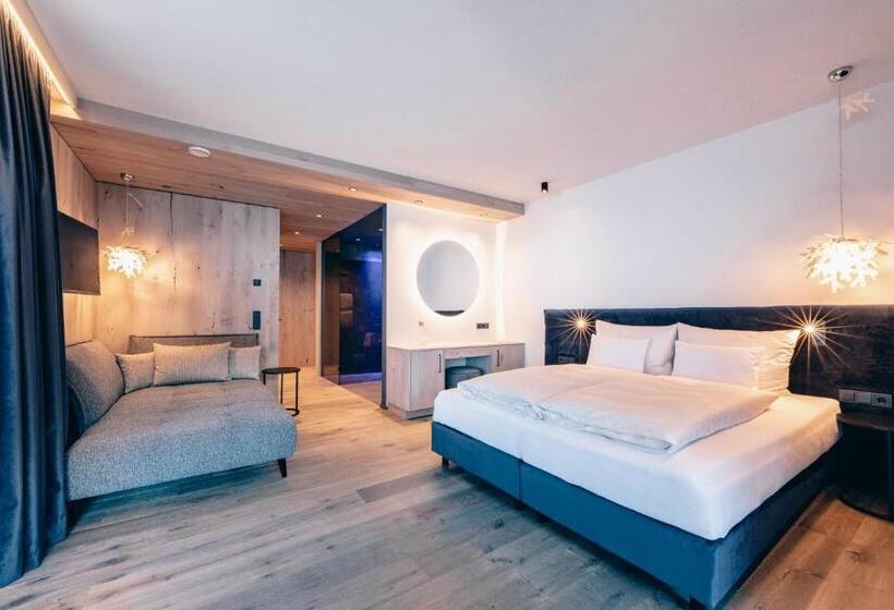 اتاق استاندارد با بالکن, Zillergrundrock Luxury Mountain Resort