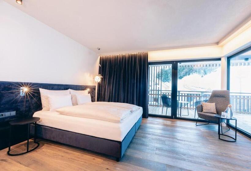 اتاق استاندارد با بالکن, Zillergrundrock Luxury Mountain Resort