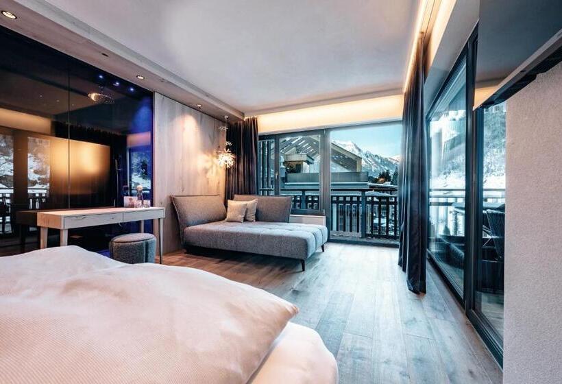 اتاق استاندارد با بالکن, Zillergrundrock Luxury Mountain Resort