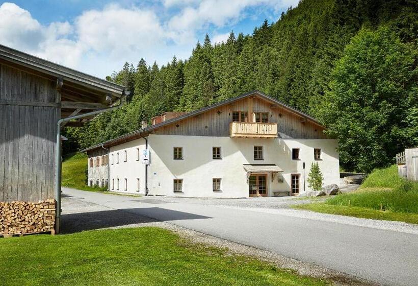 Апартаменты 1 Спальня, Gasthof Salzstadl