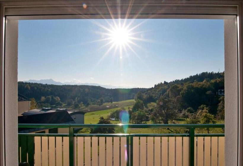 Номер Комфорт, Restaurant Ulbing