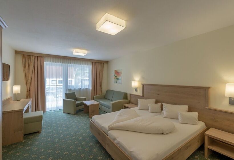 침실 3개 아파트, Residenz Allegra