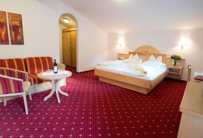 Семейный Номер, Superior Hotel Persal