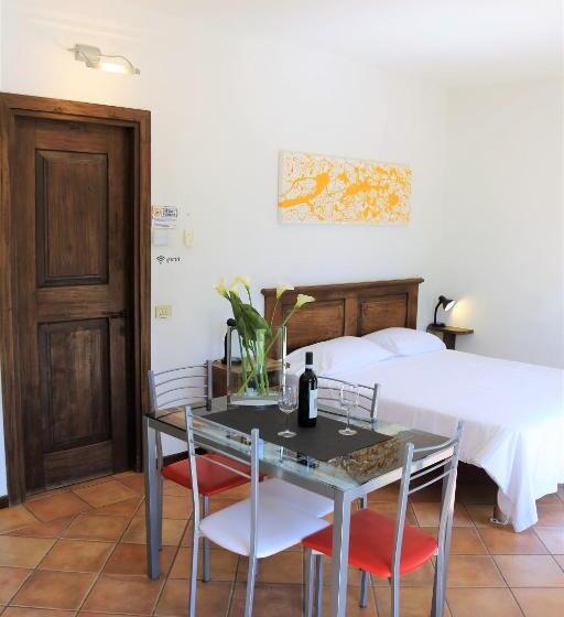 استودیوی استاندارد, Appartamenti Ferrari Residence