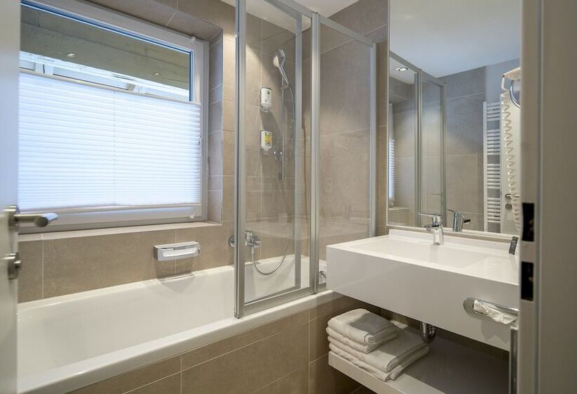 Семейные Апартаменты, Familienhotel Felsenhof