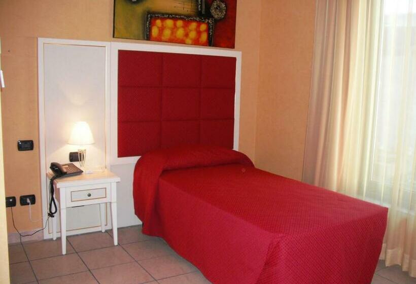 Номер Стандарт Индивидуальный, B&b Hotel Pomezia Cortese