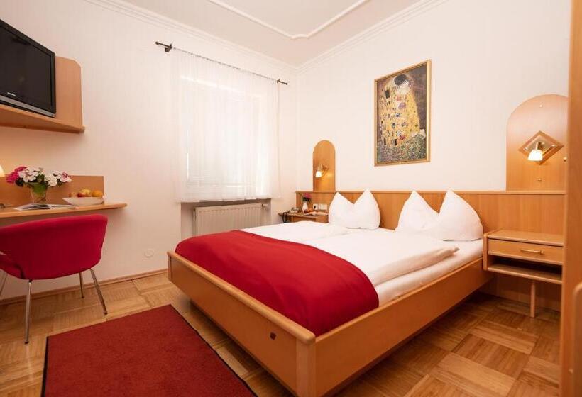 اتاق استاندارد, Liebeteggerklagenfurt