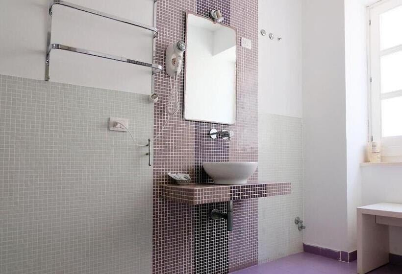 חדר סטנדרט לשלושה, Nuova Mastrarua Rooms