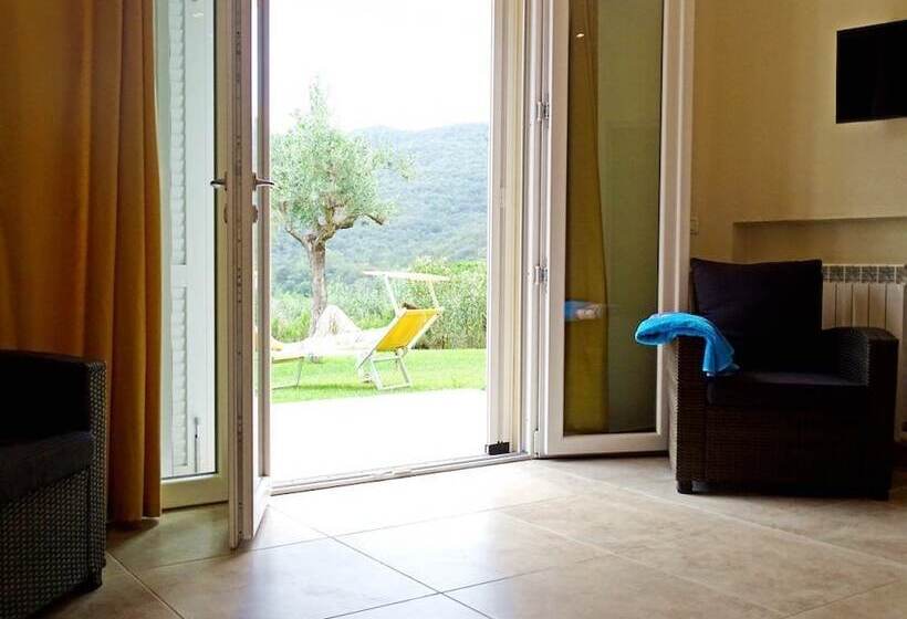 اتاق استاندارد, Santo Stefano