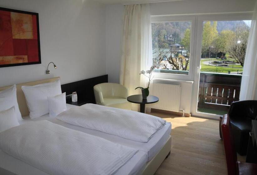 اتاق لوکس با چشم‌انداز دریاچه, Seehotel Lilly