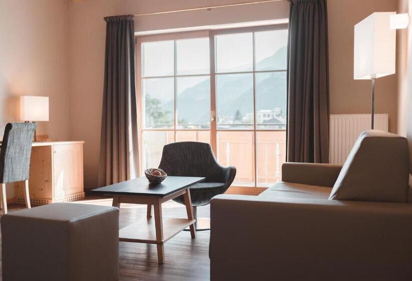 آپارتمان 1 خوابه با بالکن, Tiefenbrunn Gardensuites & Breakfast