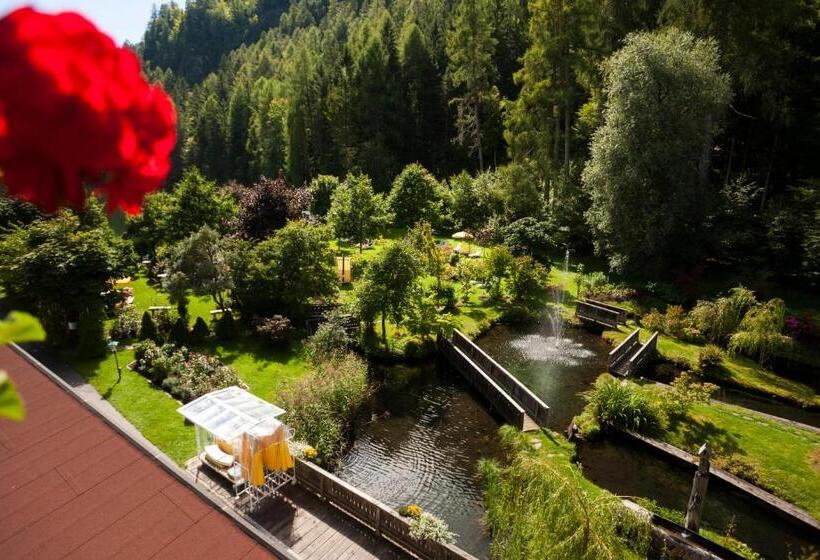 Номер Стандарт Вид на Сад, Parkhotel Tristachersee