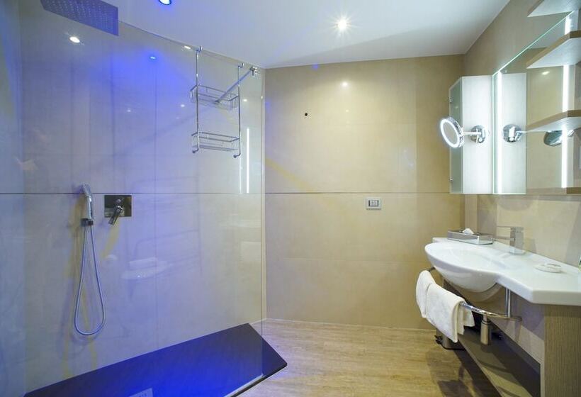 اتاق راحتی, Aktivhotel Santalucia