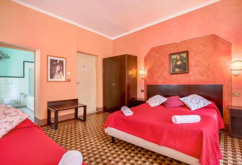 اتاق کلاسیک سه تخته, Antica Residenza Santa Chiara  City Center