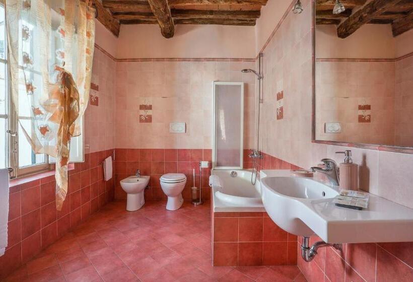اتاق کلاسیک سه تخته, Antica Residenza Santa Chiara  City Center