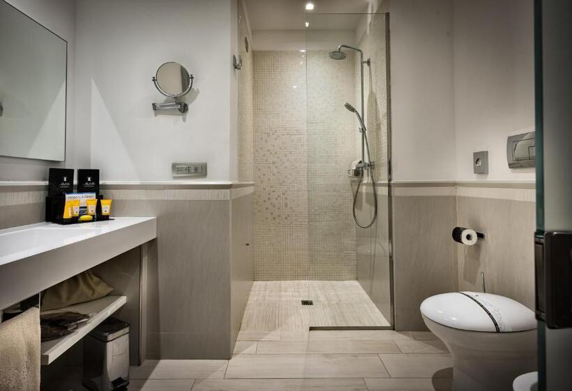 Номер Deluxe с Террасой, Grand Hotel Resort&spa Ma&ma   Adults Only