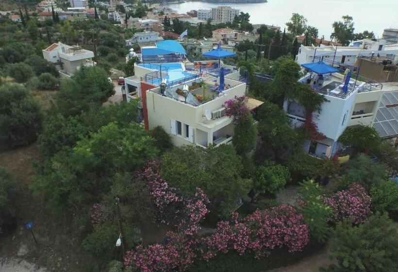 Номер Стандарт с Балконом, Heliotopos Apartments
