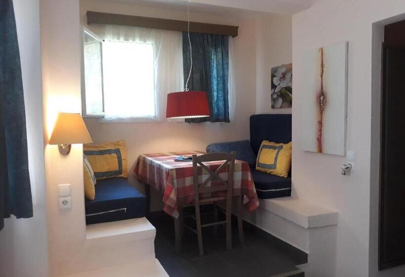Семейные Апартаменты, Heliotopos Apartments