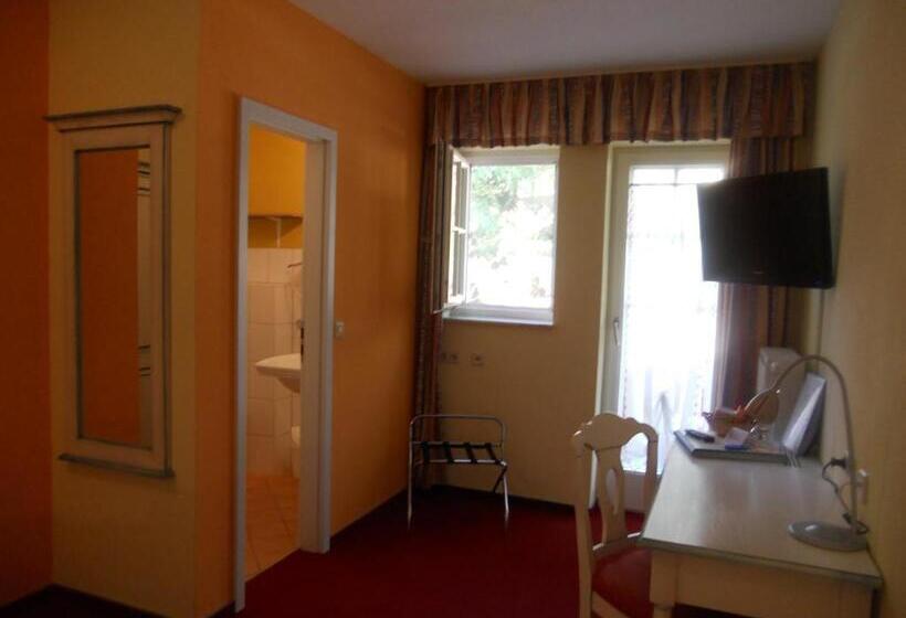 스탠다드 룸, Cross Country Hotel Hirsch
