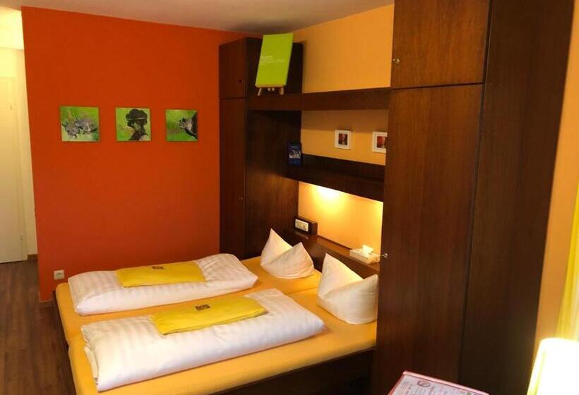 Quarto Economy, Haus Am Kurpark