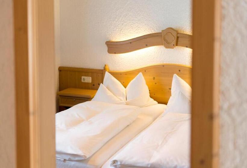 Апартаменты 1 Спальня, Landhotel Postwirt
