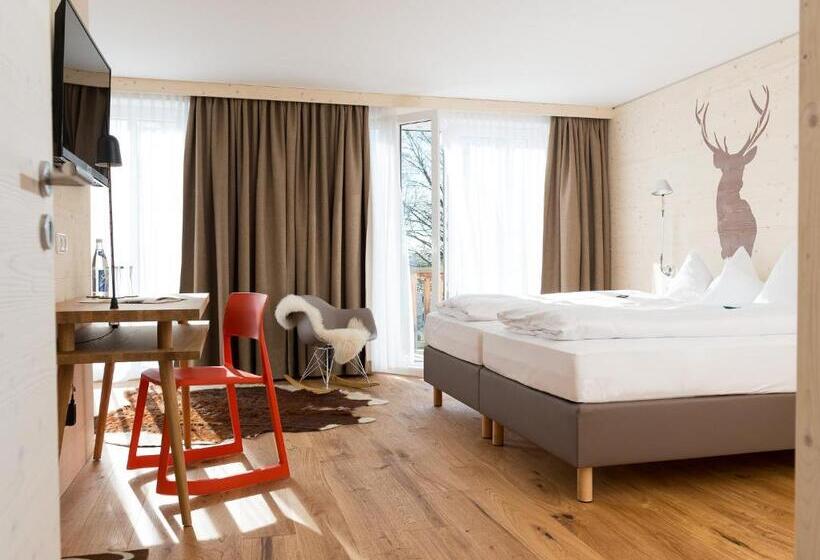 Полулюкс, Landhotel Postwirt