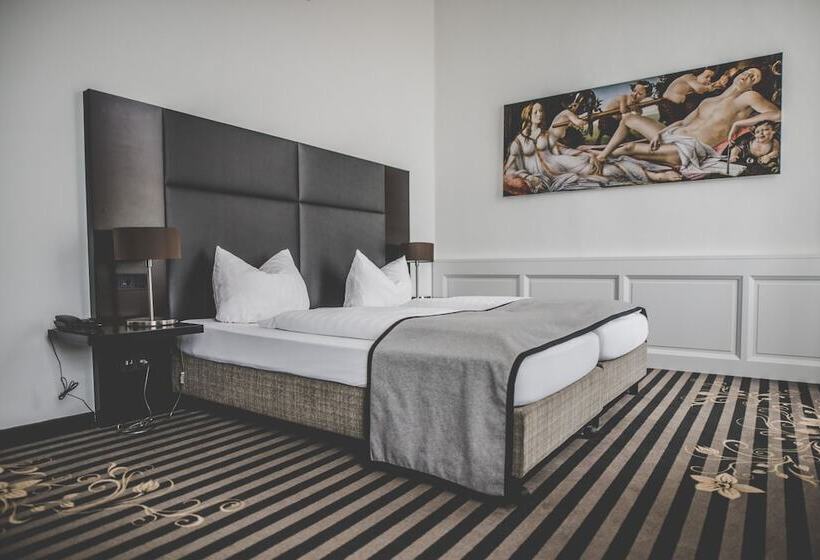 Номер Комфорт, Münchner Hof