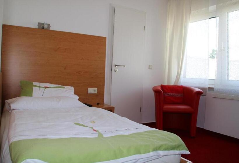 Chambre Standard Individuelle, Garten