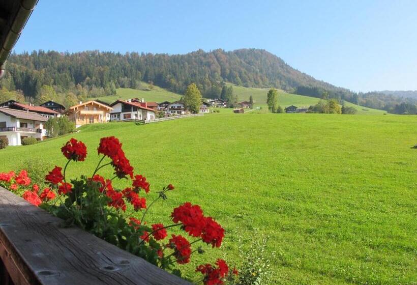 آپارتمان سوپریور 2 خوابه, Gästehaus Bergstüberl
