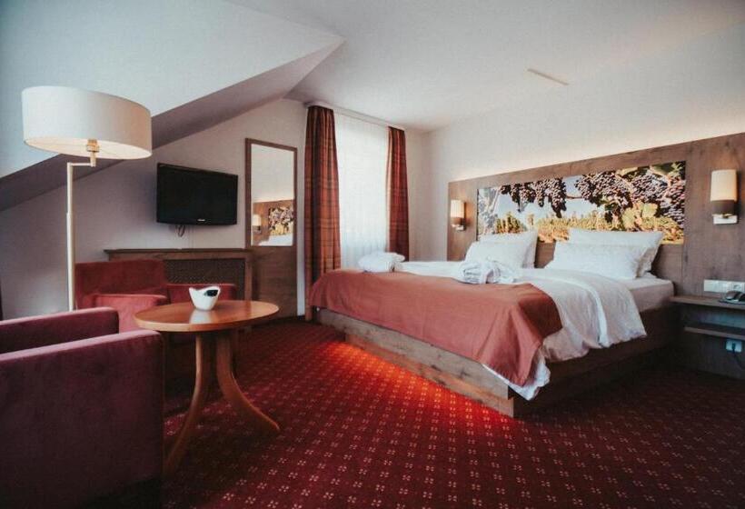 Номер Стандарт, Rodderhof