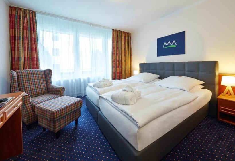 Номер Стандарт Вид на Сад, Waldhotel Bärenstein