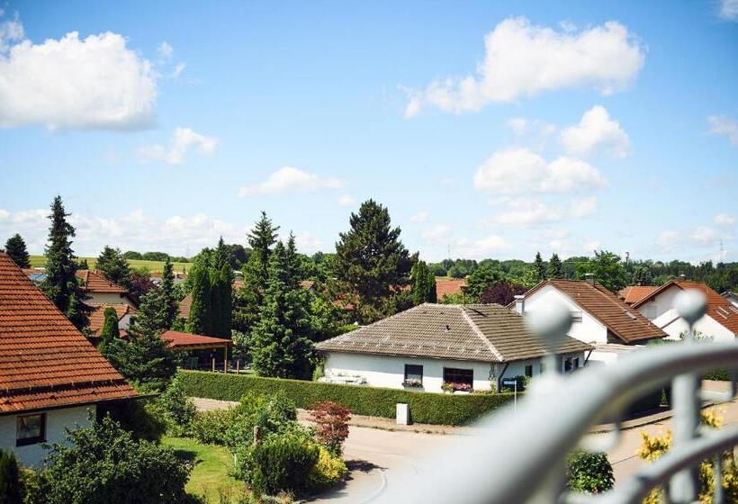 Номер Комфорт, Alte Linde Landhotel & Restaurant