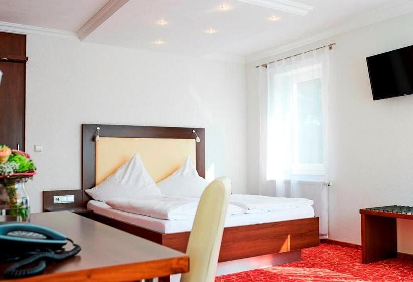 Люкс 2 Спальни, Alte Linde Landhotel & Restaurant
