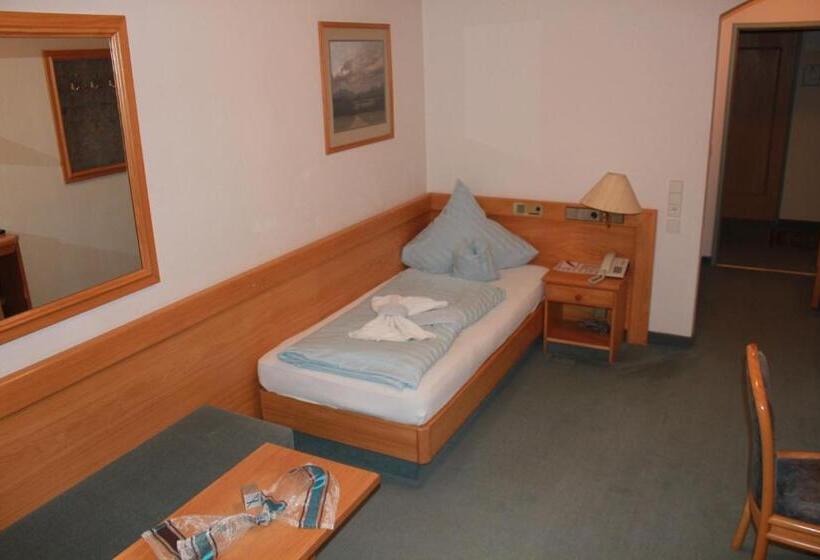 Номер Стандарт Индивидуальный с Балконом, Landgasthaus & Hotel Kurfer Hof
