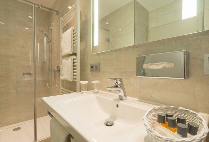 Номер Deluxe, Parkhotel Güldene Berge
