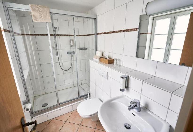 3-Bett-Standardzimmer, Gästehaus Korf