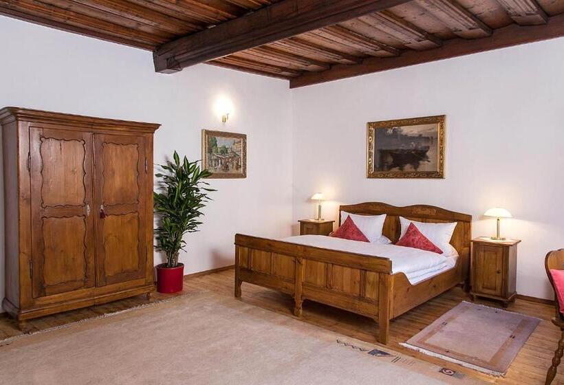 Quarto Deluxe, Restaurant Dicker Mann Hotel Zum Blauen Krebs