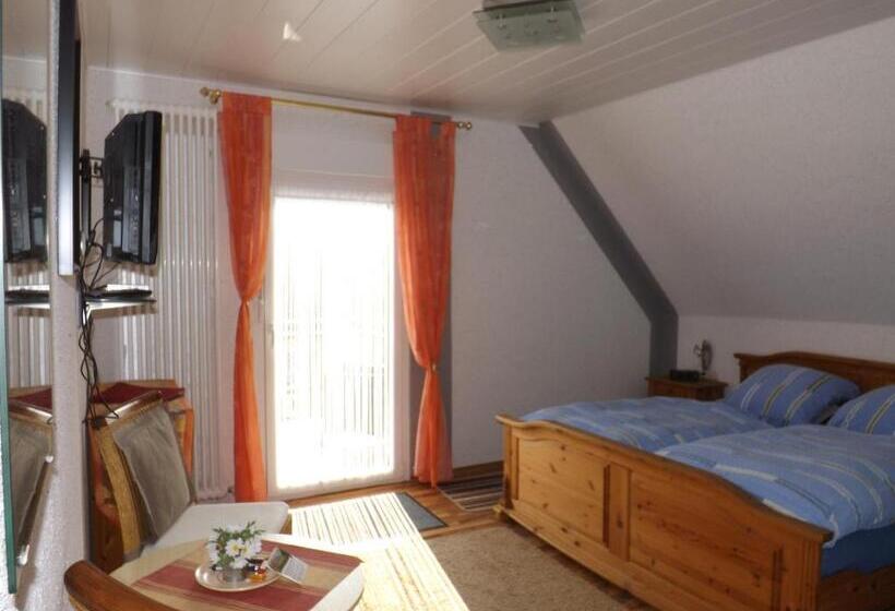 Номер Стандарт, Pension Winzerhaus Haas Lenz Zell Mosel