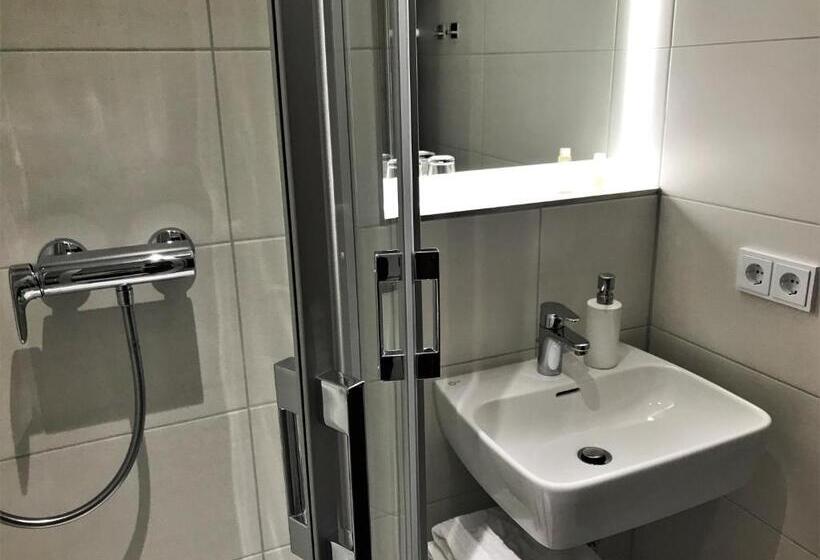 标准间带阳台, Flair Hotel Waldfrieden