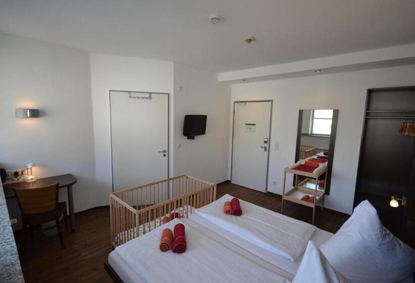 Семейный Номер, Hostel Köln