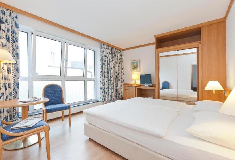 Апартаменты Внутренние 1 Спальня, Michels Strandhotel Germania