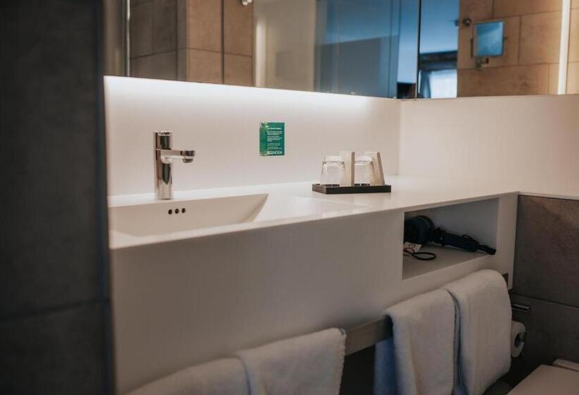 스탠다드 룸, Design Hotel & Restaurant Löwen