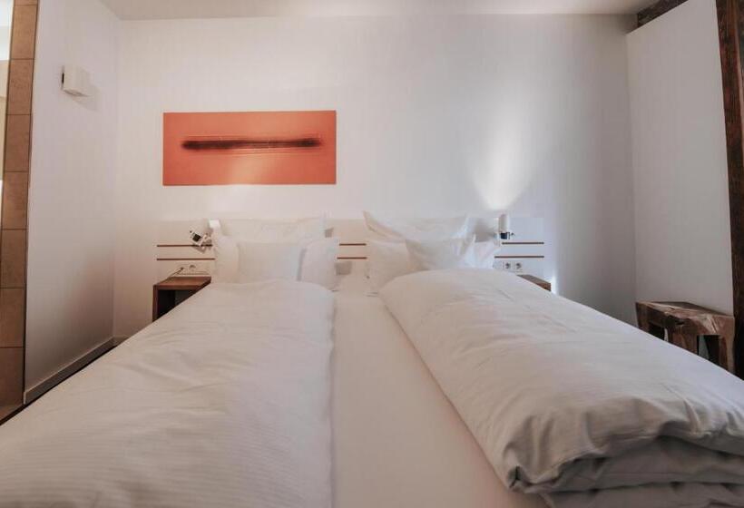 스탠다드 룸, Design Hotel & Restaurant Löwen
