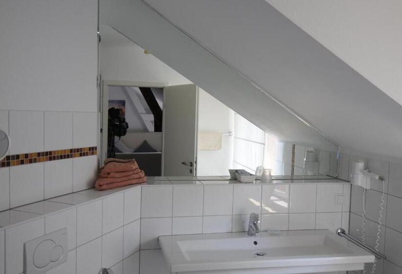 Номер Стандарт, Und Gastehaus Will